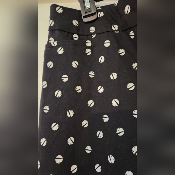 Women's Chico's Palazzo Wide Leg Black Briggitte w/ White Polka Dots 2R U.S. 12R - Picture 2 of 8